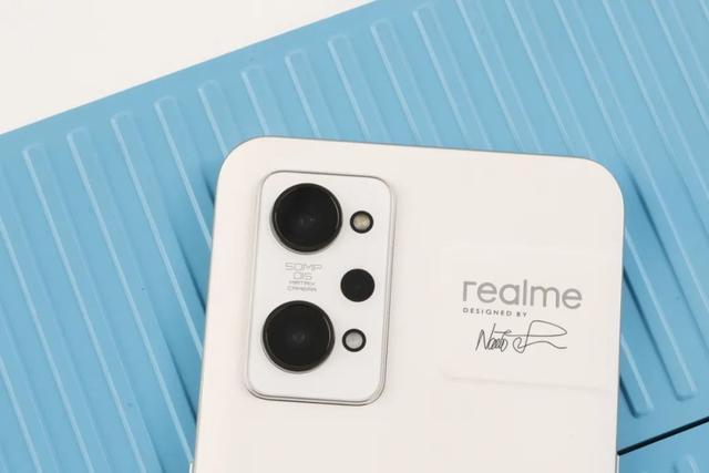 让骁龙888冷静下来——realme真我GT2-第2张图片-9158手机教程网