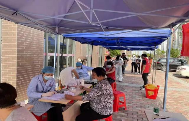 双捷、埠场、岗列、城西：用心用情为老年人接种疫苗