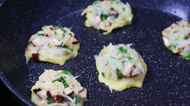 萝卜这样做太好吃了，不炒不炖，比牛奶还补钙，隔壁宝宝也想吃