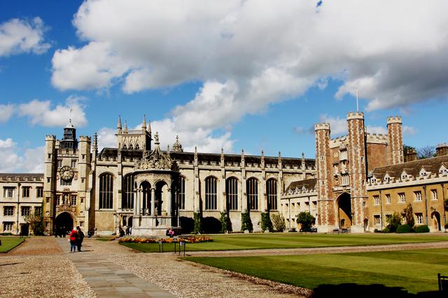 访剑桥大学三一学院 - 创业指南