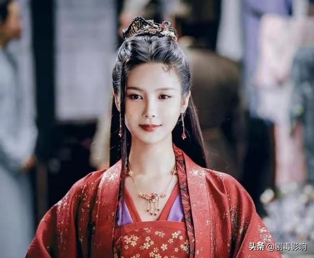 8位古装剧花魁差距大，尤物与“油物”并存，有人惊艳有人被吐槽