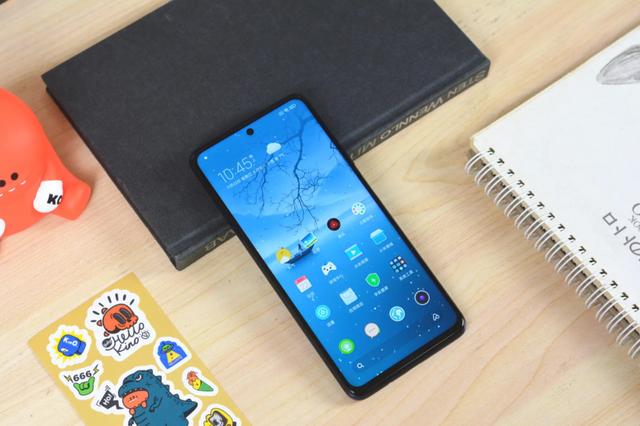 一亿像素四摄加持，256GB+120Hz高刷，跌至1349元濒临下架