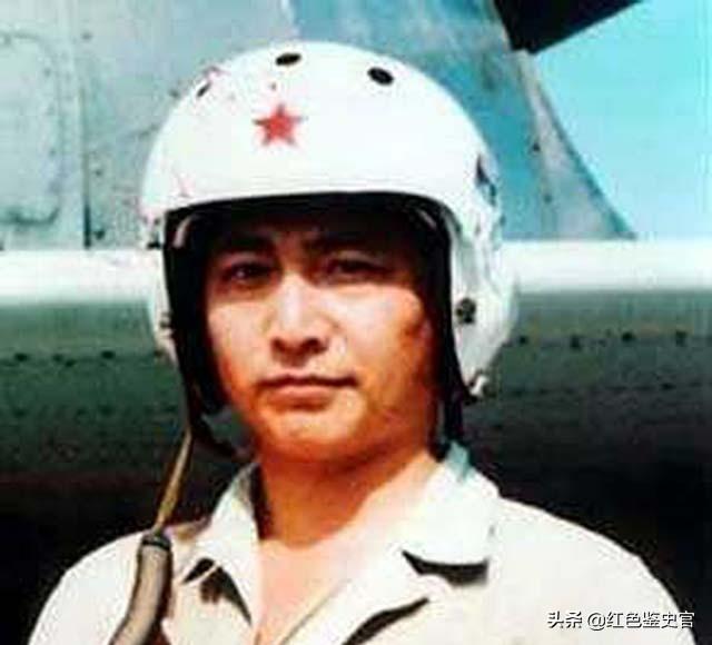 王伟南海撞机坠毁后，那位撞他的美军飞行员后来如何了？