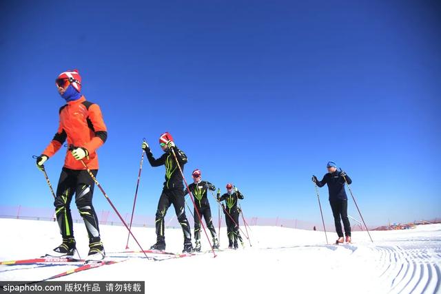北京冬天滑雪逐步开放（北京滑雪场一般开到几月份）-第35张图片