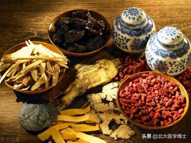 痛风多年痛风石？痰瘀闭阻型？日常多吃六款中医药膳粥汤茶防复发