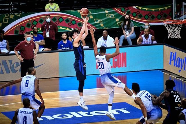 若男篮派二队出战亚洲杯 曾凡博或pk韩国海归天才小丁有机会吗 新闻时间