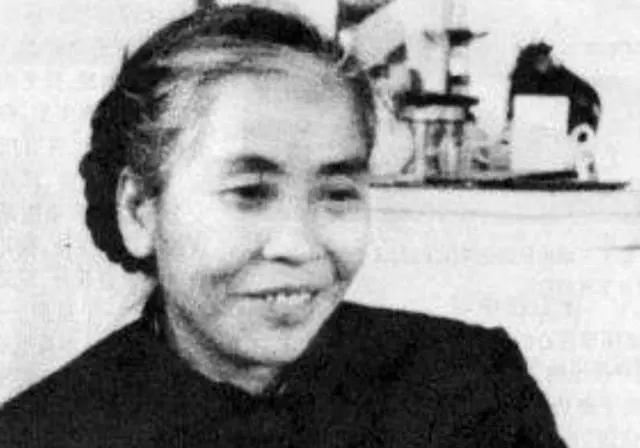 1958年，贺子珍向朱旦华袒露当年离开毛主席的原因：我没见过世面