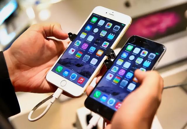 iPhone寿命有多长？内行人：出现这3个信号，就提醒你该换手机了