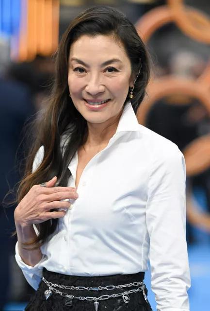 杨紫琼感染了新冠病毒，但以她武打女星的个性丝毫不怕