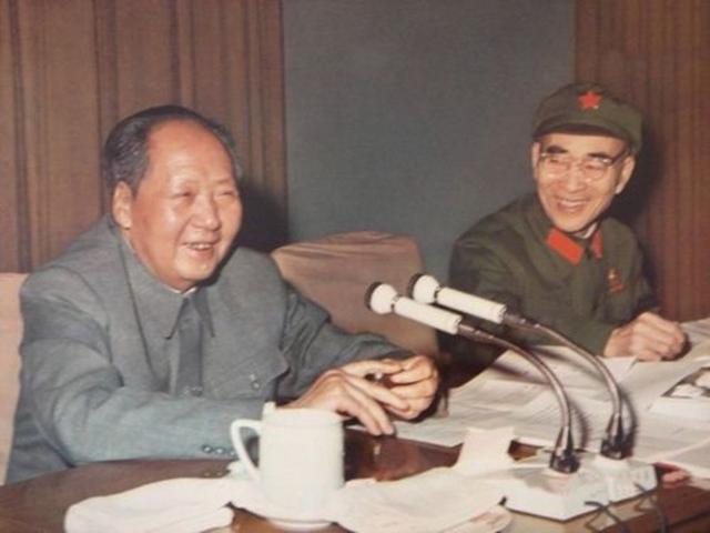 毛主席坚持出兵援朝，林彪列出3点原因反对，受到周总理严肃批评