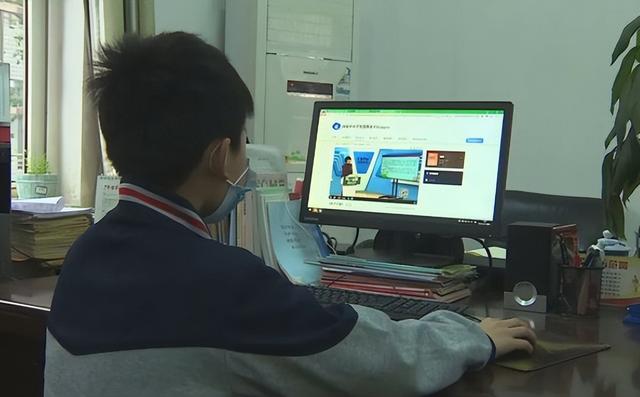 教育部提供“智慧教育平台”，一物降一物，终于对补课班出手了