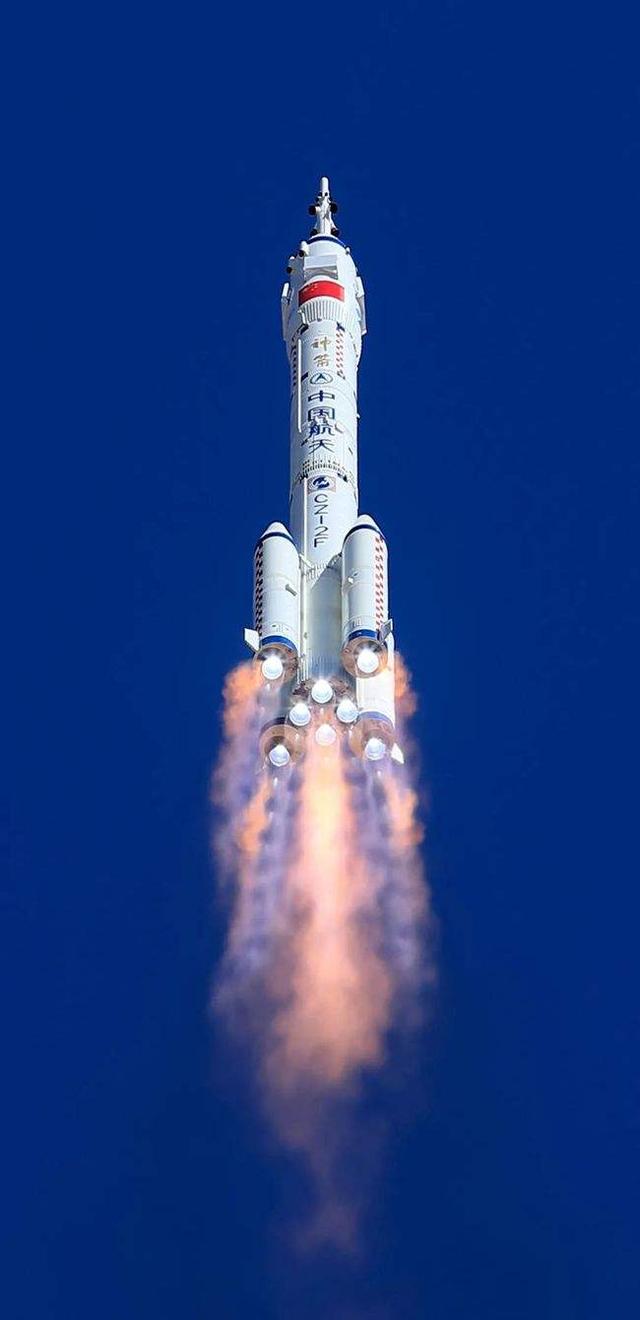 10选3！神舟十四号3名航天员预计5月发射，国际空间站却矛盾不断