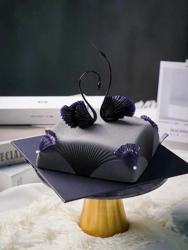 为美而生 | 高奢艺术「blackswan黑天鹅」蛋糕,终于来上海了_瞧这网