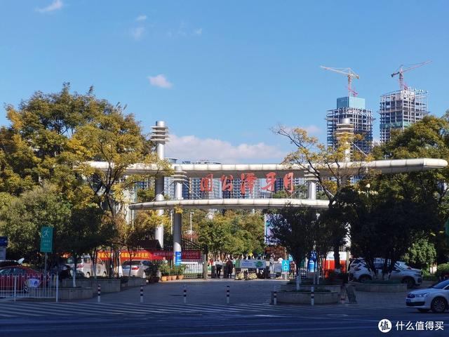 旅行就要邊走邊吃：舌尖上的昆明，盤點我在昆明吃到的各種美食