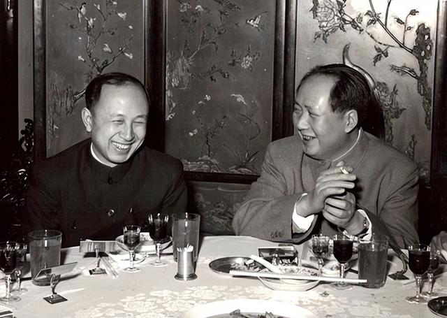 钱学森归国前收到神秘电报：中途切勿下船，50年后才知发报人身份