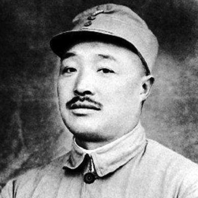 朱德位列十大元帅之首，授衔编号却是004，毛主席将001号给了谁？