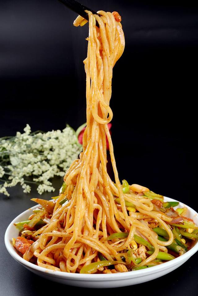 兴平细碎制砂机