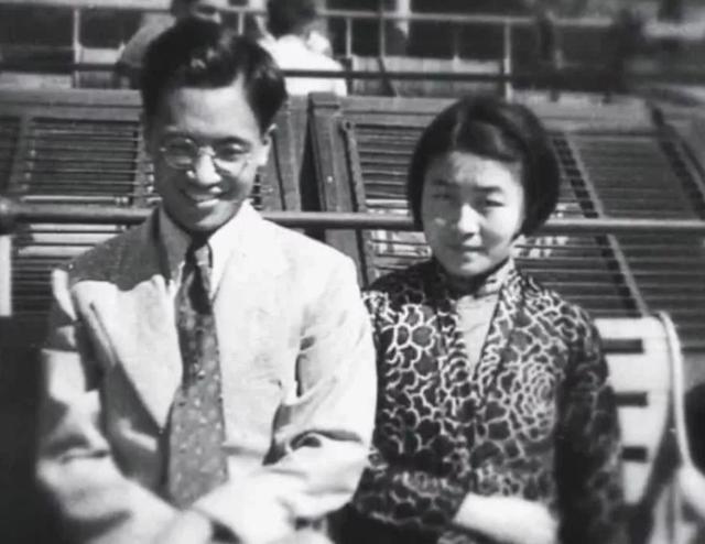 杨绛评张爱玲：长相难看，一脸“花生米”，文笔不错，但意境卑下