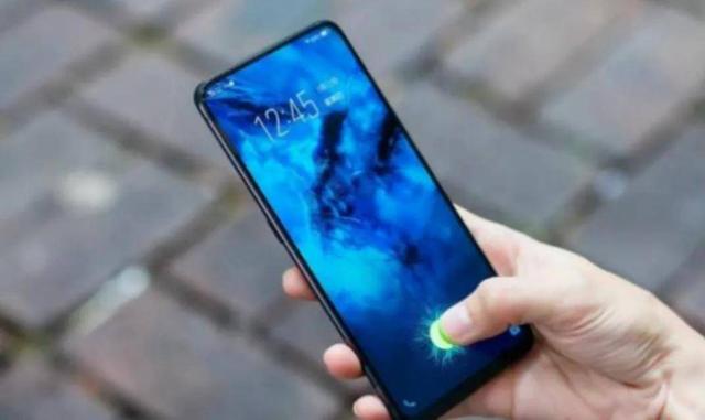 麒麟980卖2699元，3年前的荣耀20为什么卖那么贵？
