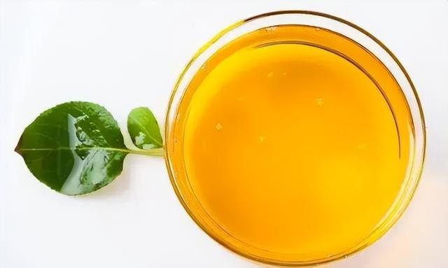 吃油过多正在“毁坏”您的健康！油要这样吃才健康