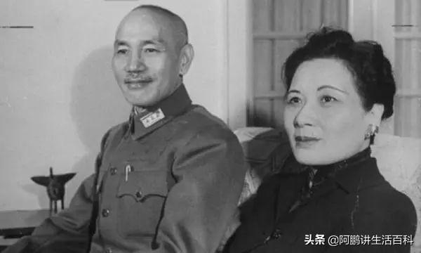 他拒娶宋美龄，不当黄埔军校校长，拱手把美人与江山让给了蒋介石