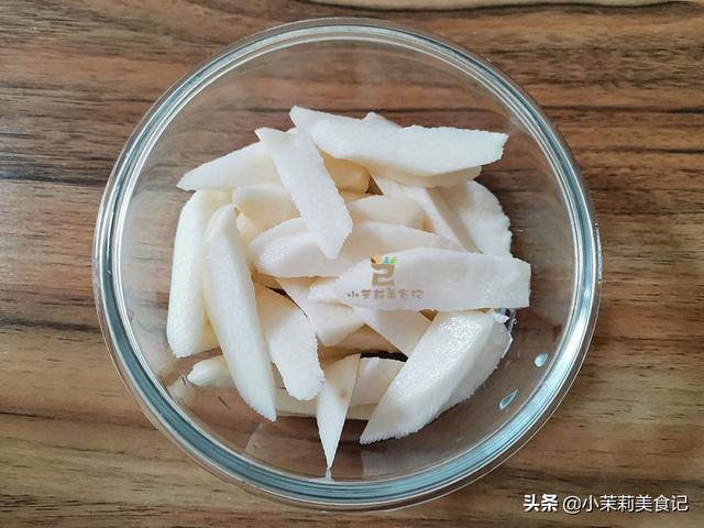 明日谷雨，记得吃：3菜2谷1肉，益脾胃防“春火”，为入夏打基础