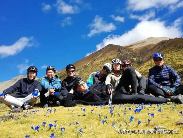 在海拔5000米的高海拔，騎自行車是啥感受？高原缺氧不缺精神