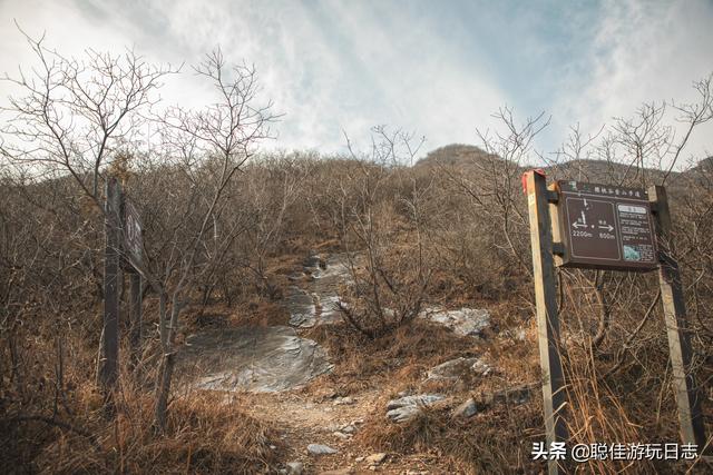 北京徒步登山：房山藥王谷-櫻桃谷登山步道環穿，山野冬季蕭瑟美