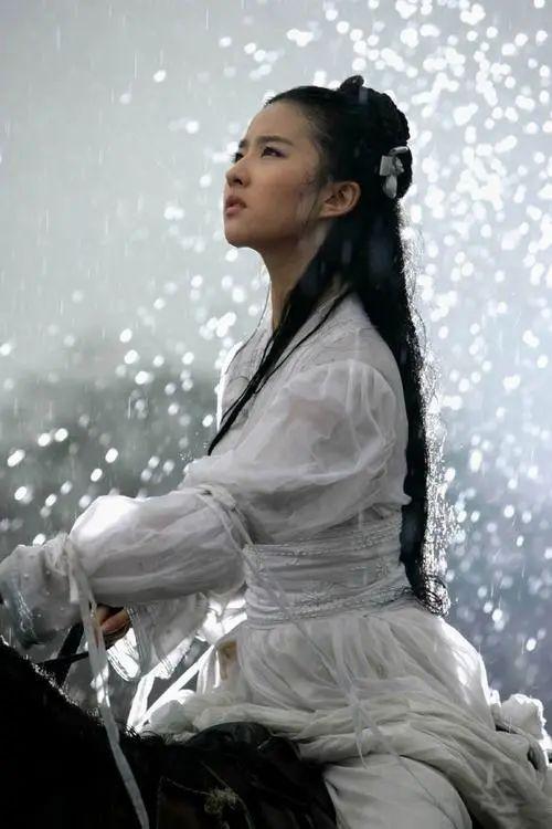 金鹰女神一届更比一届水，到底是哪边在摆烂？