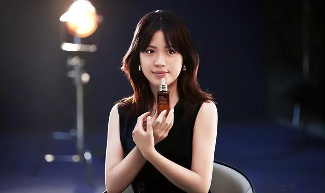 杨倩新照美到认不出！官宣成为小米代言人，此前发福严重颜值大跌