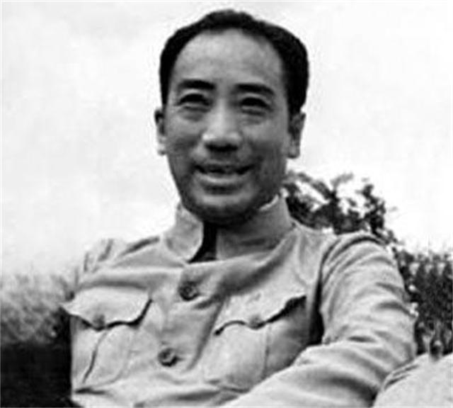 军统戴笠死前都发生了什么？身边众人的反常行为，好似早就安排好