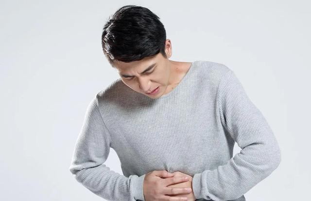 为什么失眠越来越严重？关键是痰热淤积，治疗应从这个方面入手
