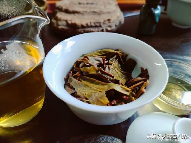 老同兴茶饼1921多少钱，老同兴茶饼1921多少钱一包