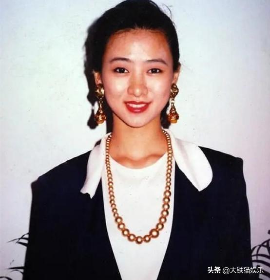 �й�Ů���ǵ���Χ���а�(��Ƭʮ�����ǽ�����ֵ���⣺���˷����̴棬���˷����տ壬����)