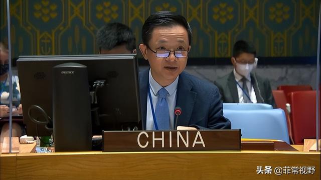 美俄在安理会激烈交锋，联合国明确表示支持美国，中方亮明立场