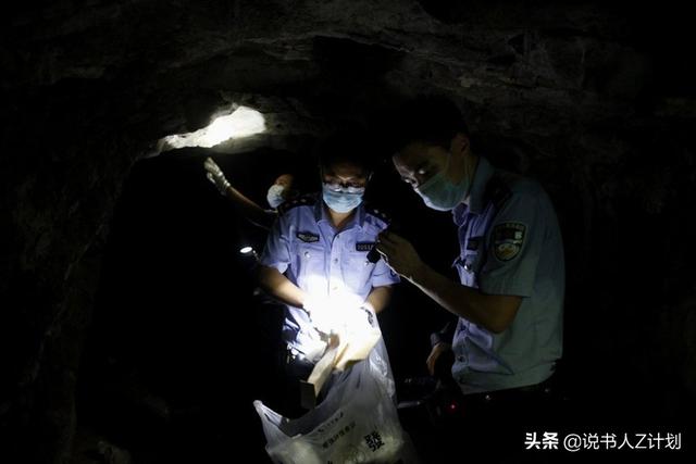 2012年，作案九起，枪杀11人的悍匪周克华，被警察当场击毙