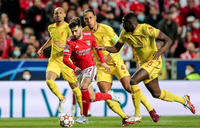 3-1！收下大礼包，利物浦显“四冠之相”，新欧冠之王诞生：13球