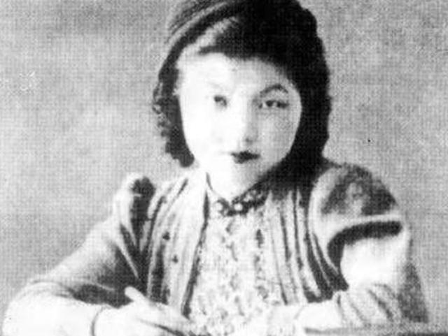 蒋经国私生子认亲路：奔波60年，熬至蒋家辈分最大，成功认祖归宗