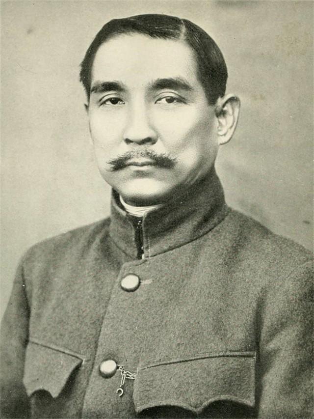 1949年，张治中在中南海瞥见熊向晖，目瞪口呆：老弟你何时起义的