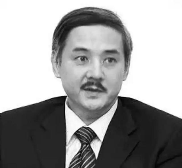 阿廖沙：开国元勋长孙，放弃俄军衔回中国，为中俄关系奉献了一生
