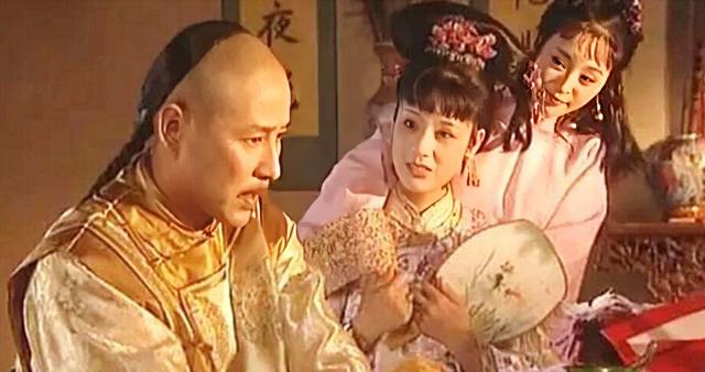 苏麻喇姑墓穴挖掘后，里面有一口大缸，暴露了康熙的一个百年谎言