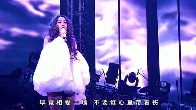 张宇:我愿意做我老婆的傀儡。歌是王菲改编的，我停工几年宣布回归。
(图22)