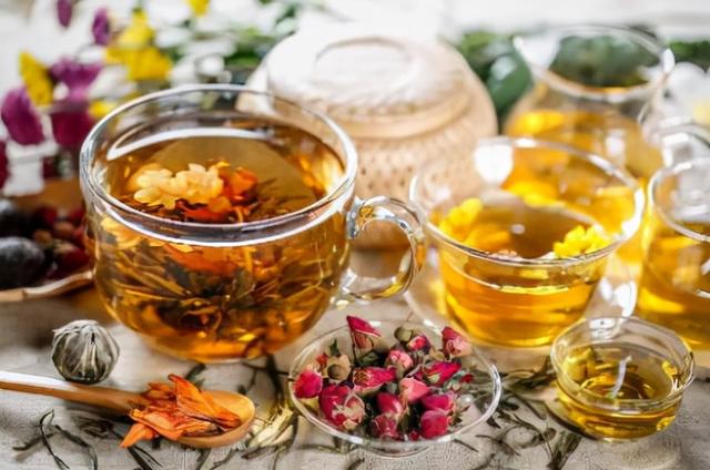 莫生气叹气！防乳腺增生，中医名家教你喝解郁花茶