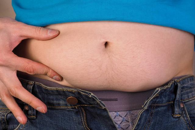 都说超重有害健康，但是到底胖多少呢？教你最准确的男性体重计算公式。