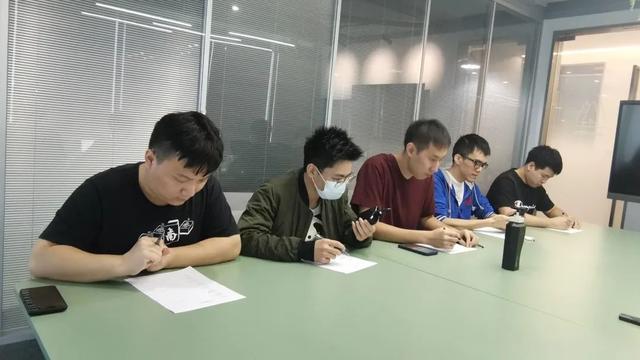 男士沐浴露品牌