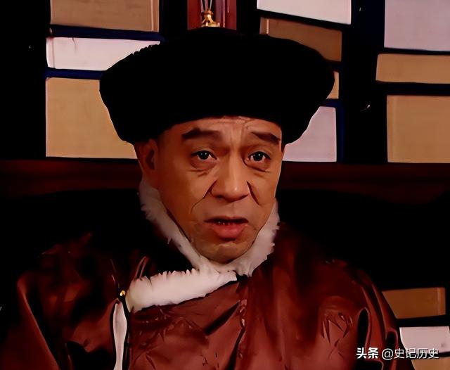 康熙临终前，为啥点名1个男人陪葬？雍正继位后才知父亲高明
