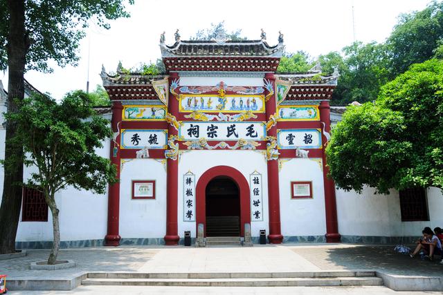 毛主席原配罗一秀：婚后3年病逝，主席愧疚同情，建国后为她破例