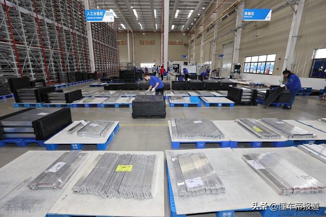 资讯 | 10月全球动力电池装机量：宁德时代夺冠，比亚迪超松下