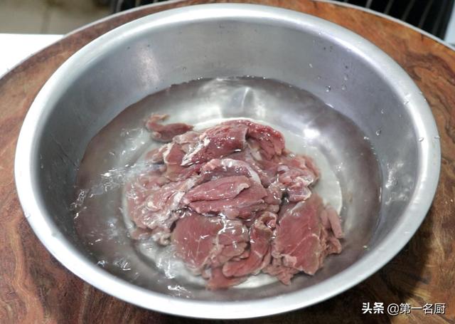 乍暖还寒，要多吃“3红3绿3黄”，强体质防春寒，一家老小都受益