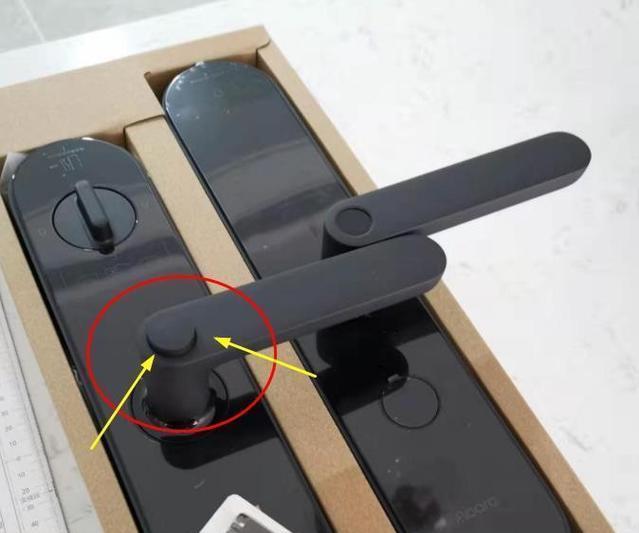 正在走红的指纹锁，为何很多人称它是“智商税”？来听听大实话